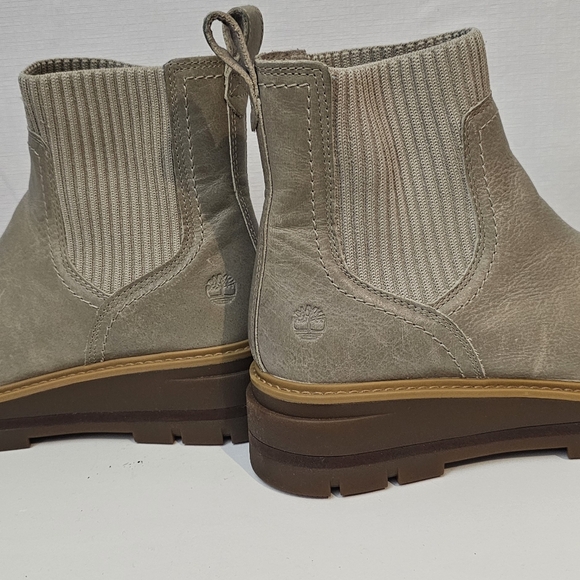 Timberland Cervinia Valley Chelsea Boots Women's 9 Leather Wedge Boots - Picture 2 of 16